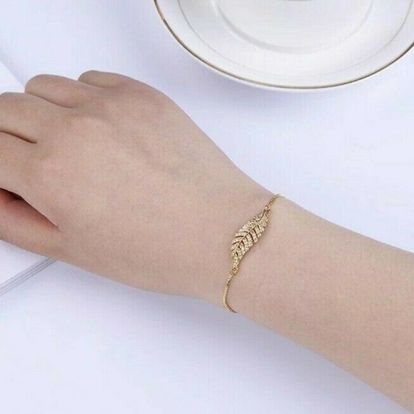 Leaf Bracelet Gold with CZ Adjustable New - Picture 3 of 4
